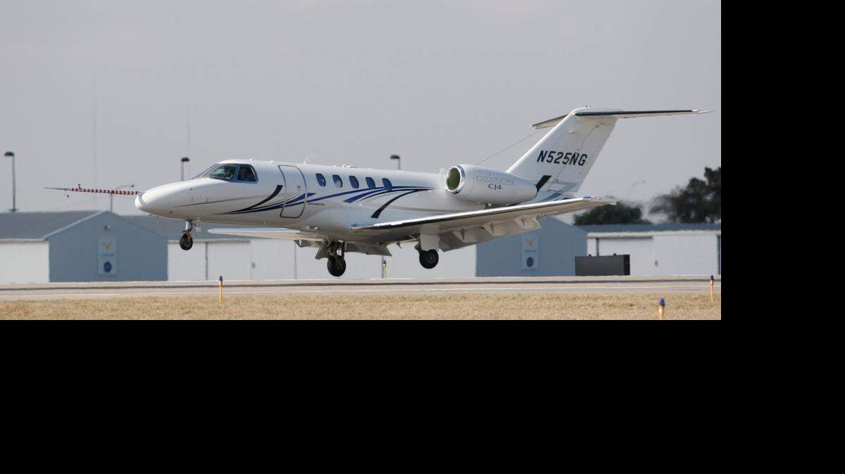 
A Cessna Citation CJ4 makes a touch a go landing at Wichita Eisenhower National Airport in 2010.
