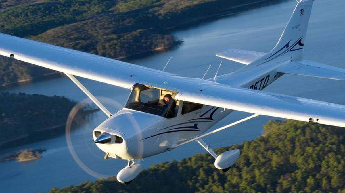 
Textron Aviation’s Cessna Aircraft Co. said Friday it has taken an order for six Skyhawk 172 single-engine piston aircraft from a Chinese aviation operator.

