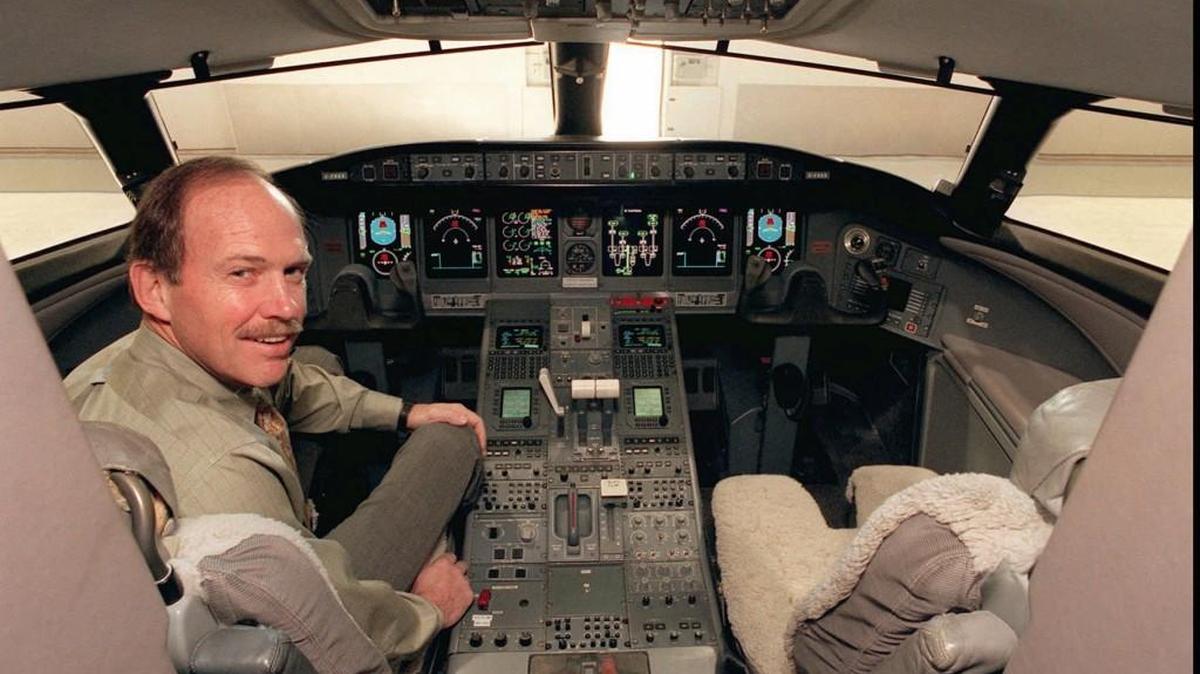 Pete Reynolds sits in the cockpit of a Bombardier Global Express business jet in 1999. Reynolds helped Andy Skow design the Q-alpha Flight Energy Awareness Display that Skow hopes to bring to market this year. Reynolds, who retired as vice president of flight test at Bombardier in Wichita, died in 2014.