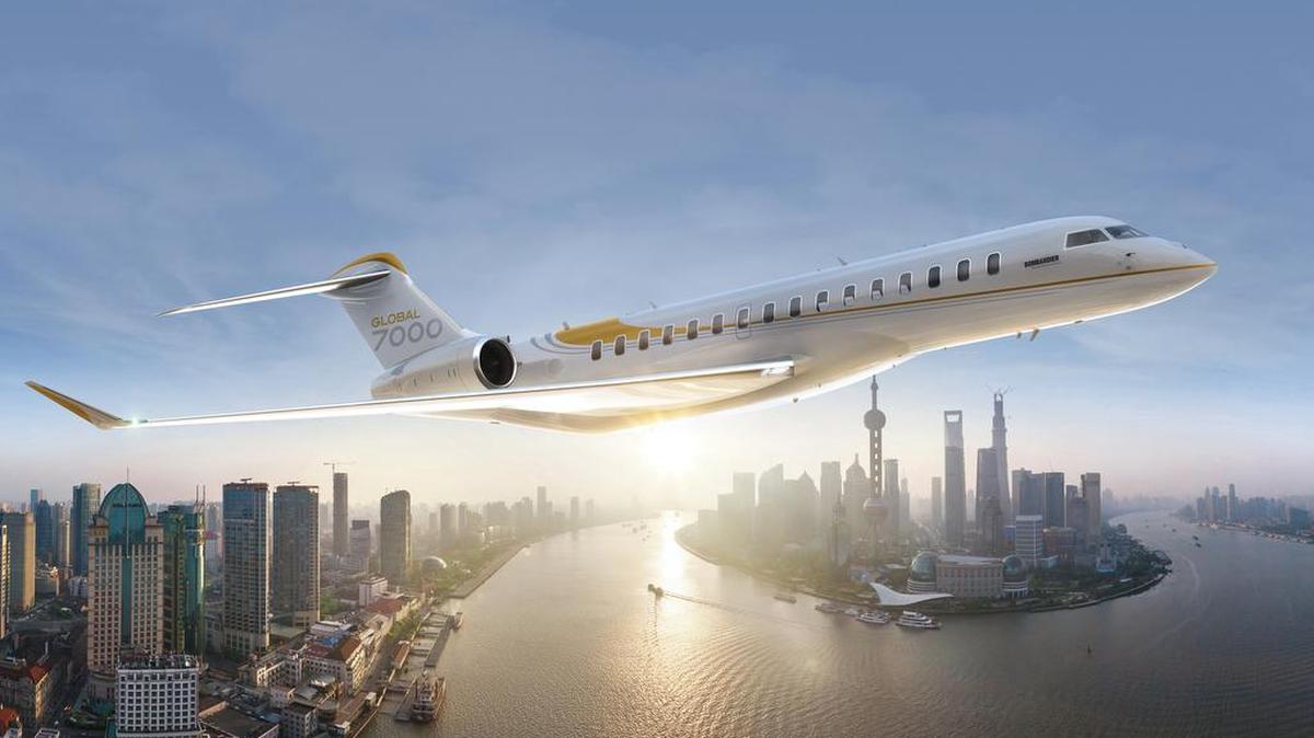 
Bombardier’s new Global 7000 business jet will seat 17 passengers and have a range of 7,300 nautical miles.
