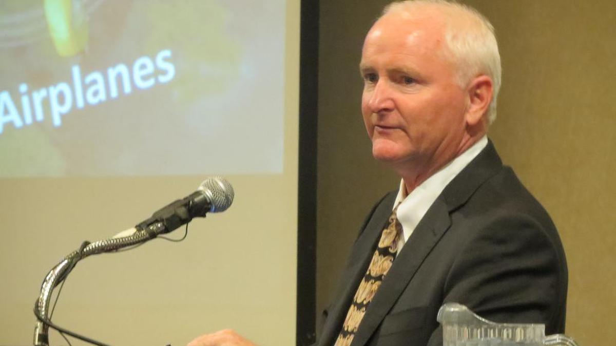 
Mark Baker, president and CEO of the Aircraft Owners and Pilots Association, told Wichita Aero Club members Thursday that his organization has taken on several efforts to increase the ranks of pilots.
