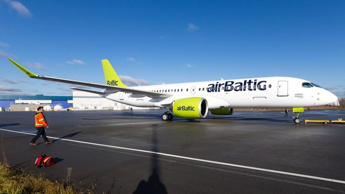 Bombardier will hand over its first C Series CS300 jetliner to launch customer airBaltic next week.