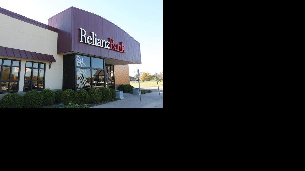 
RelianzBank at 2327 N. Ridge. (November 6, 2014)
