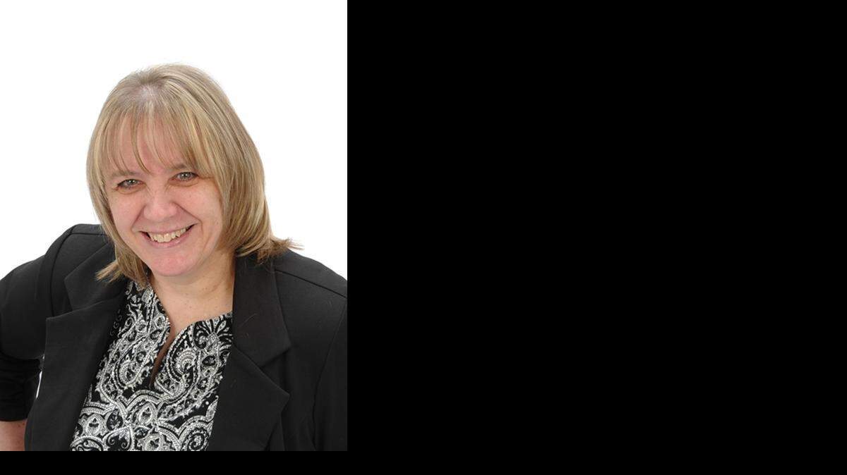 
Yvonne Cather
