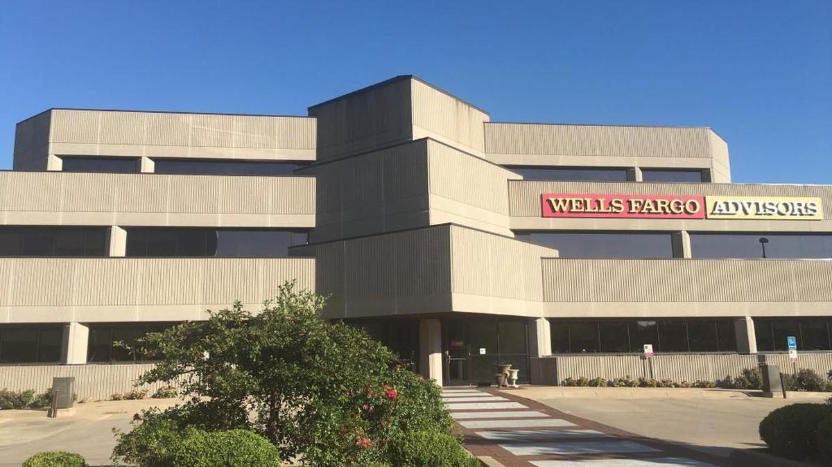 Wells Fargo Advisors prevailed in a more than $23.5 million claim against Robert W. Baird & Co. for what it calls a raid on its Wichita office.