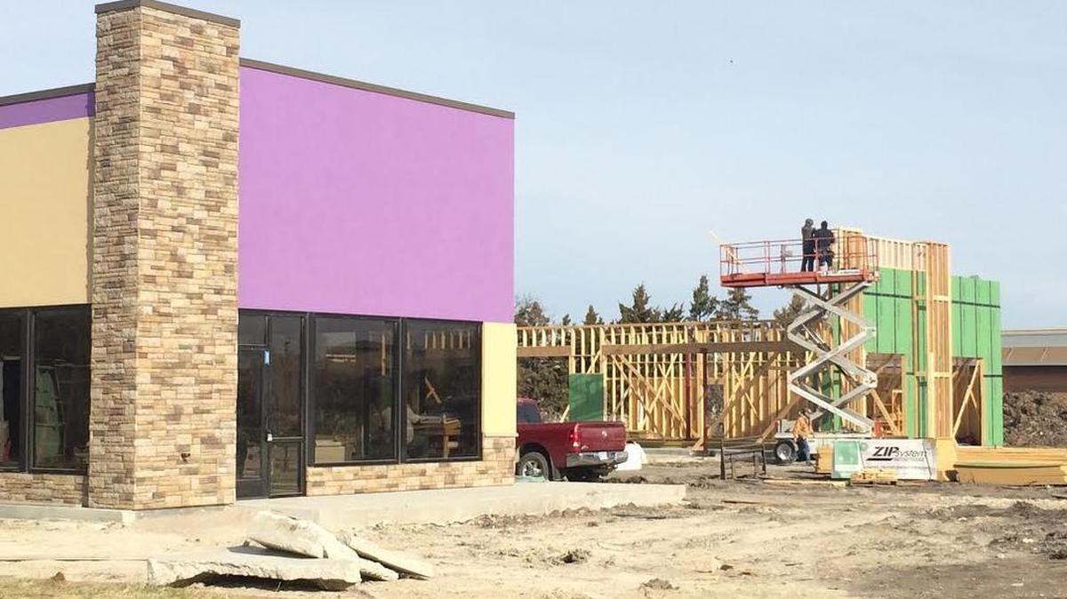 Pizza Hut and Taco Bell are going to open on Webb Road just south of McDonald’s, which is next to the Walgreens at the southwest corner of Harry and Webb Road. Taco Bell.
