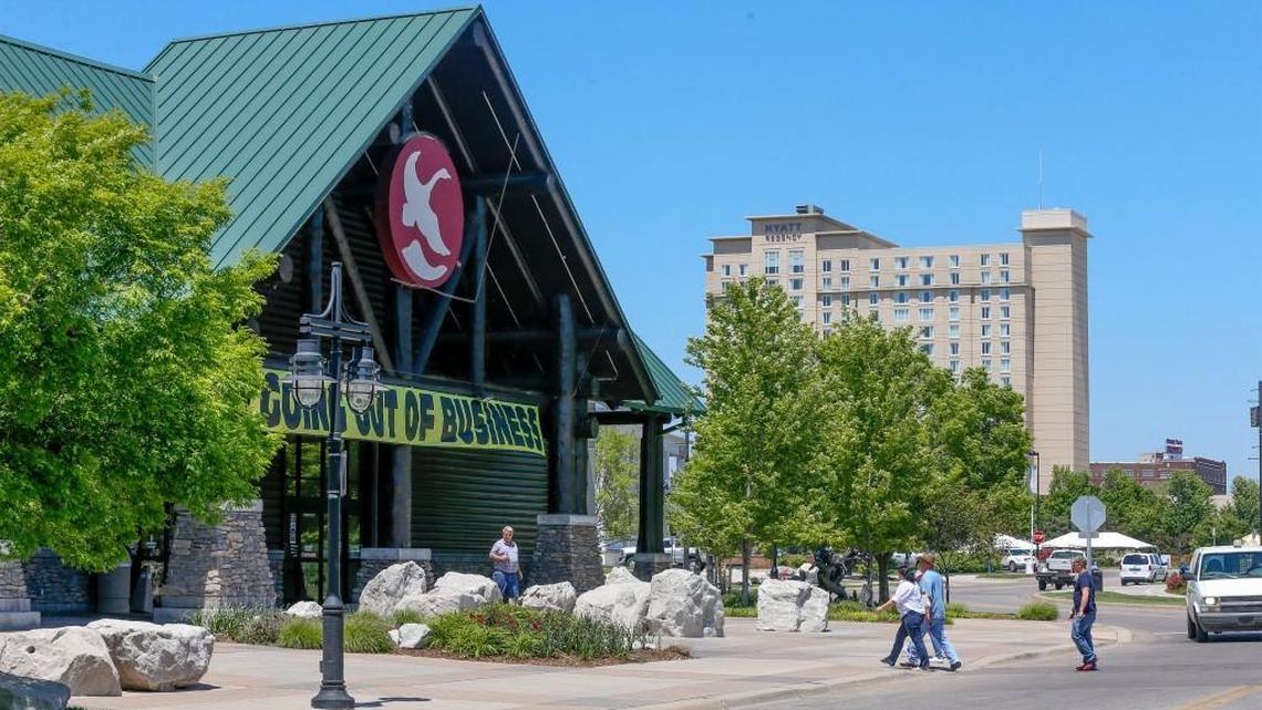 Could RVs soon fill the vacant ground north of Gander Mountain at WaterWalk? They might if Camping World chairman and CEO Marcus Lemonis has his way.