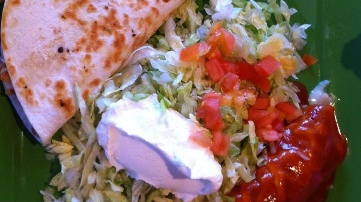 El Agave Mexican Restaurant is going to open in Fox Ridge Plaza next year to serve the same food and tequila it’s become known for on the east side.