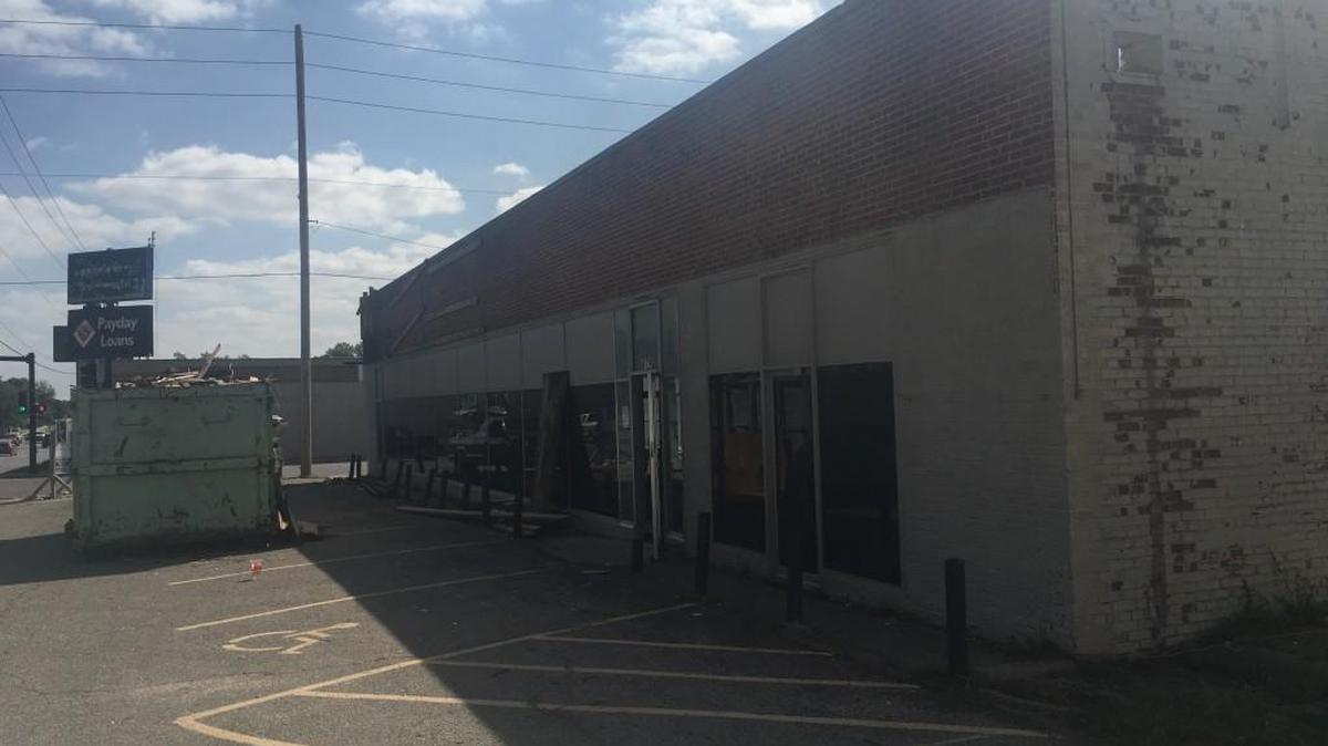 This 11,000-square-foot building at Central and Oliver is getting a facelift.