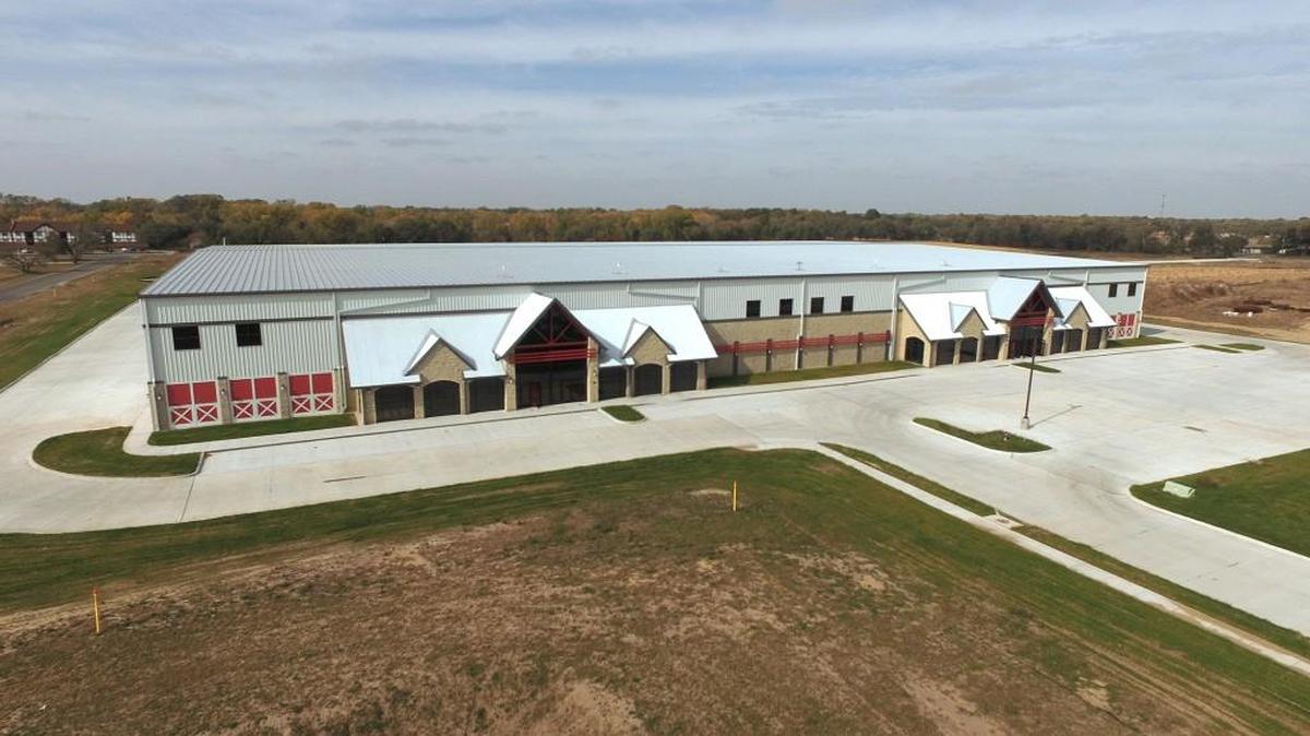 Hyper Pet is moving to this 103,500-square-foot building that was built on spec at Ironhorse Manufacturing Park. It’s the first of 10 potential buildings there.