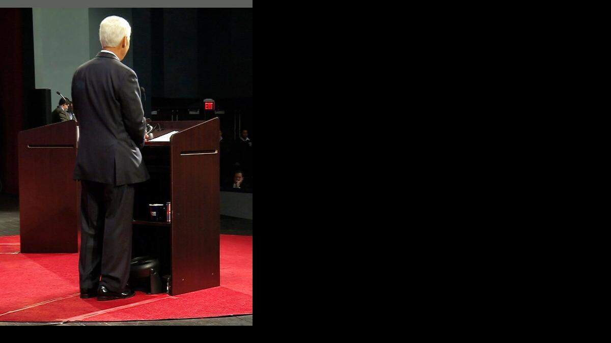 
This video frame grab shows a fan at the bottom of the lectern near Democratic gubernatorial candidate Charlie Crist in Davie, Fla., on Wednesday. It’s generating some attention for Andover’s Vornado Air even though it may not actually be a Vornado fan.
