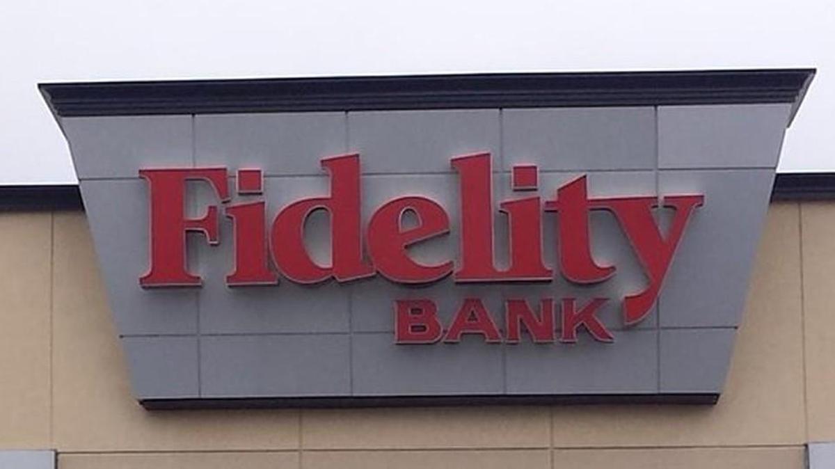 The current Fidelity Bank branch is in 2,456 square feet at 3101 S. Seneca just north of Marchello’s.