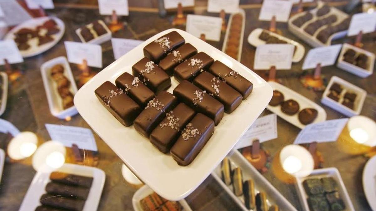 
Commerce Bank is suing Beth Tully and her Cocoa Dolce Artisan Chocolates.
