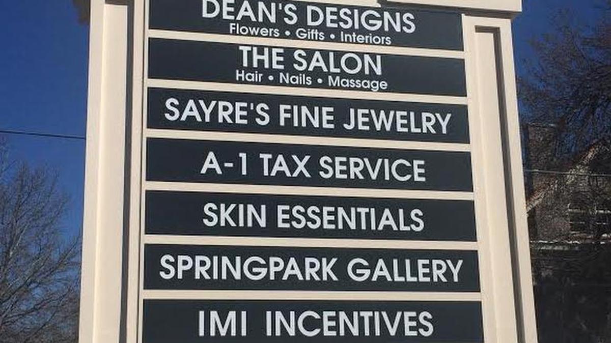 Springpark Gallery at Happiness Plaza is closing in early April.