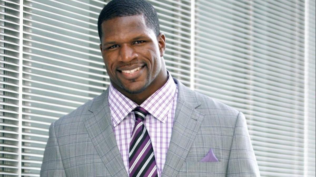 Former NFL player Kamerion Wimbley is opening Stadium Status Fitness and the Suites at Kay Plaza on East 21st Street just east of Grove this weekend.