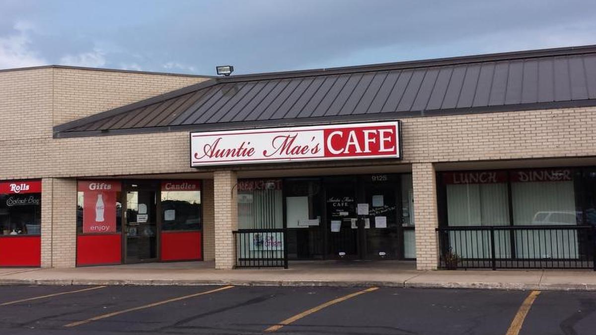 
The west-side Auntie Mae’s near Central and Tyler. 
