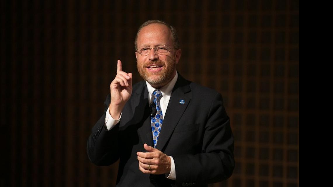 5 questions with Randy Cohen