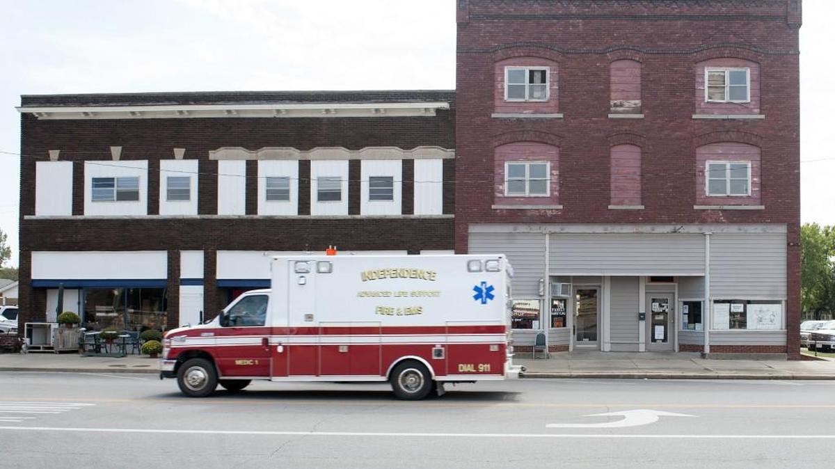An ambulance drives through Independence, Kan., where Mercy Hospital Independence’s closing puts it in the company of dozens of rural hospitals around the country that have not been able to withstand recent financial and demographic challenges.