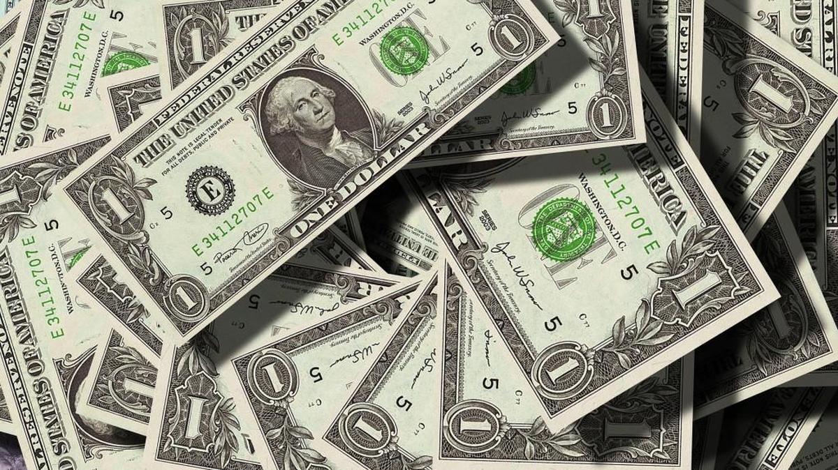 Nationally, per capita income grew 3.6 percent in 2014 to $46,049.