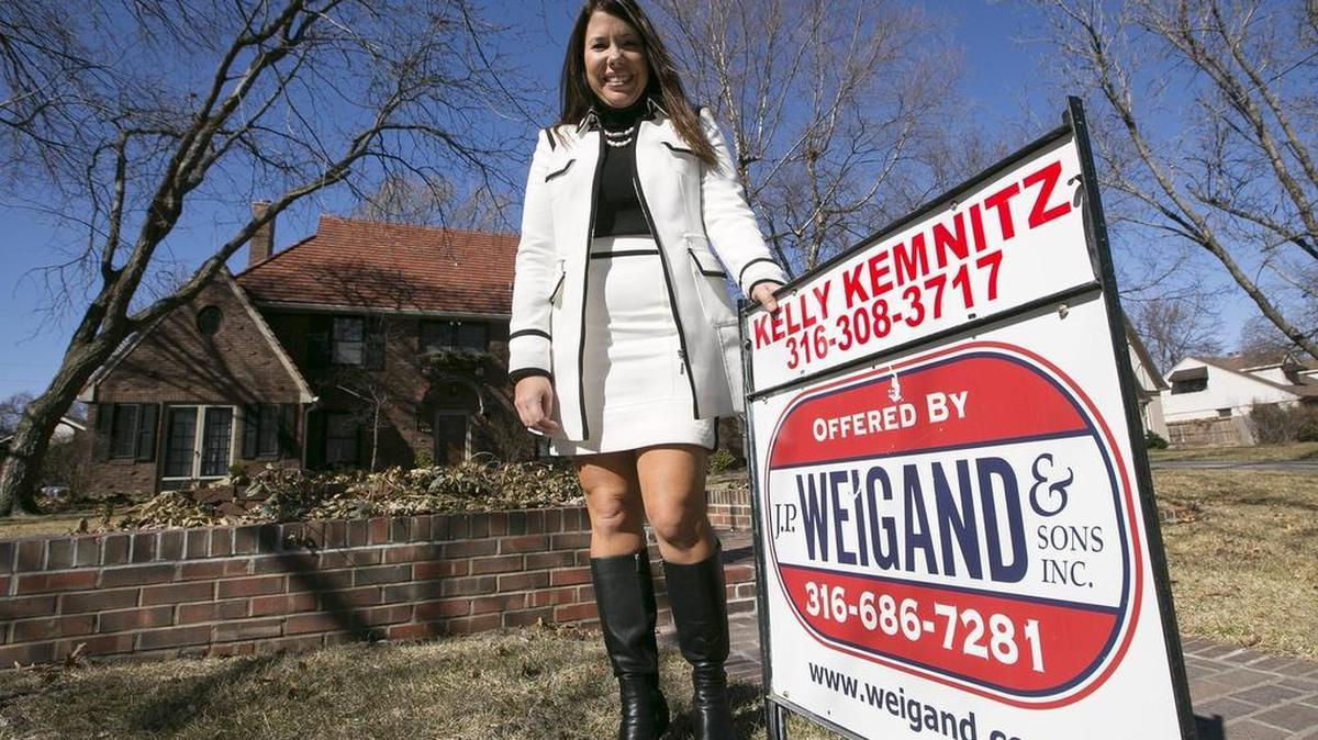 J.P. Weigand Realtor Kelly Kemnitz has a master’s degree in physical therapy but says switching to real estate is the best decision she ever made.