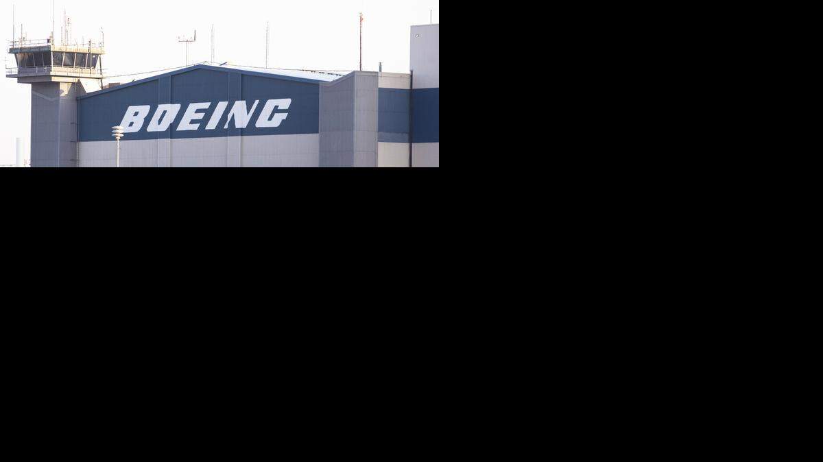 
Air Capital Flight Line, which includes partners Johnny Stevens and Dave Murfin, closed Wednesday on the acquisition of the former Boeing site, which encompasses 413 acres and 1.9 million square feet of manufacturing, office, storage and hangar space.
