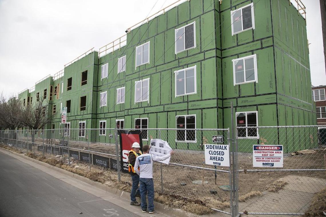 Flats 324 (Feb. 21, 2016)