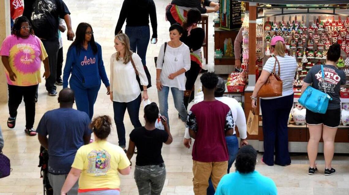 These stores will be closed on Thanksgiving