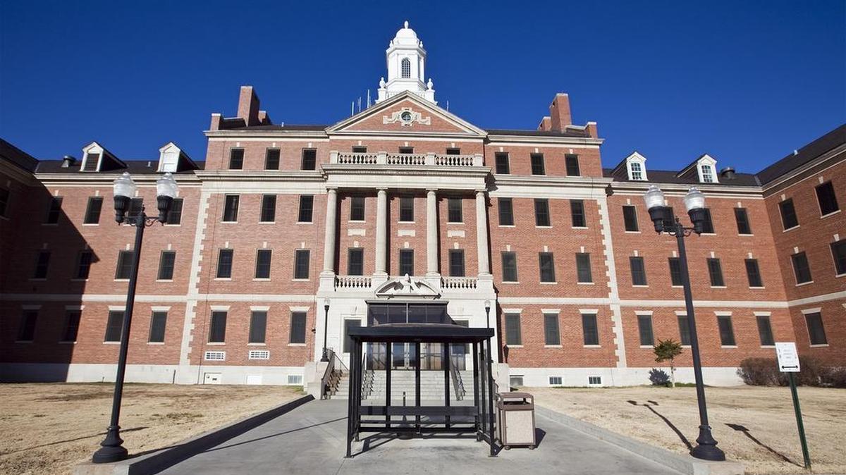 Allegations by surgical trainees at the Robert J. Dole VA Medical Center in Wichita are under investigation.