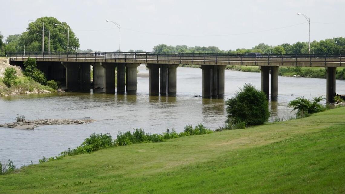 Bridge repairs to block off part of Pawnee