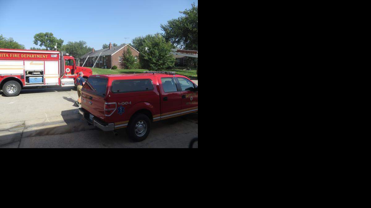 
More than a dozen fire units, including two ladder trucks, responded Saturday afternoon to a fire in the 400 block of North Bleckley Drive, near Central and Oliver. A discarded cigarette was cited by officials as causing $75,000 in damage.

