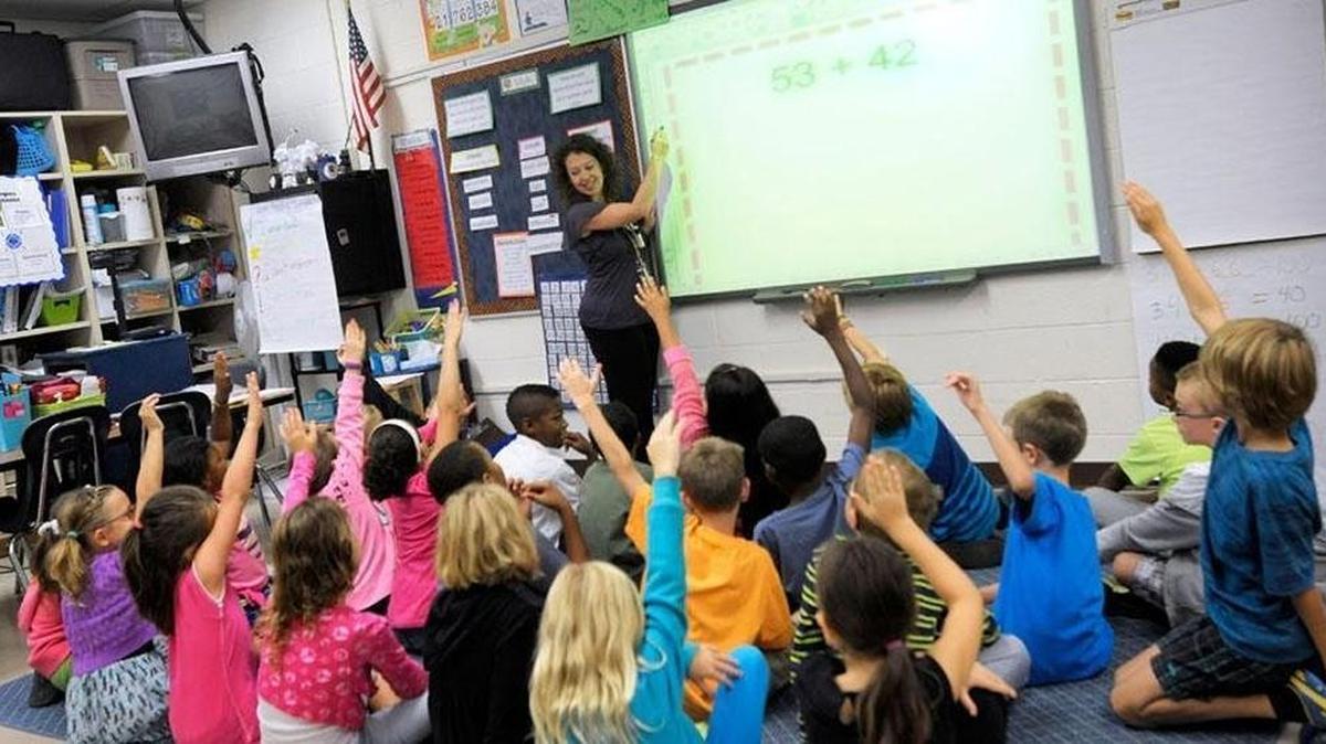 The state of Kansas and lawyers representing four school districts will go before the Kansas Supreme Court on Friday to argue whether a block-grant funding plan for schools is constitutional.