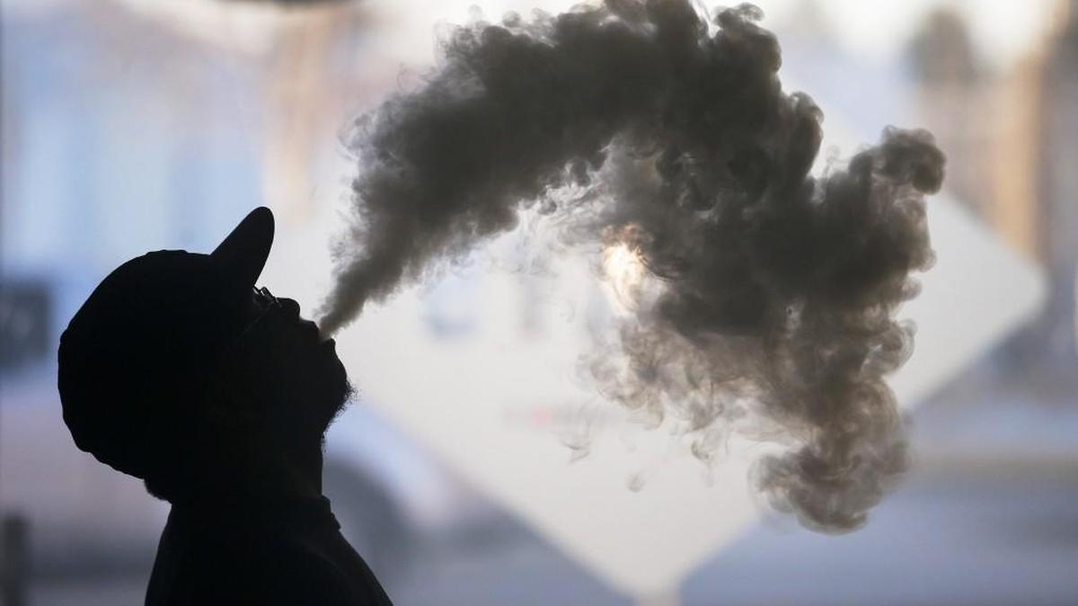 The Sedgwick County Commission will take up a proposed policy on the use of electronic cigarettes and county employees.