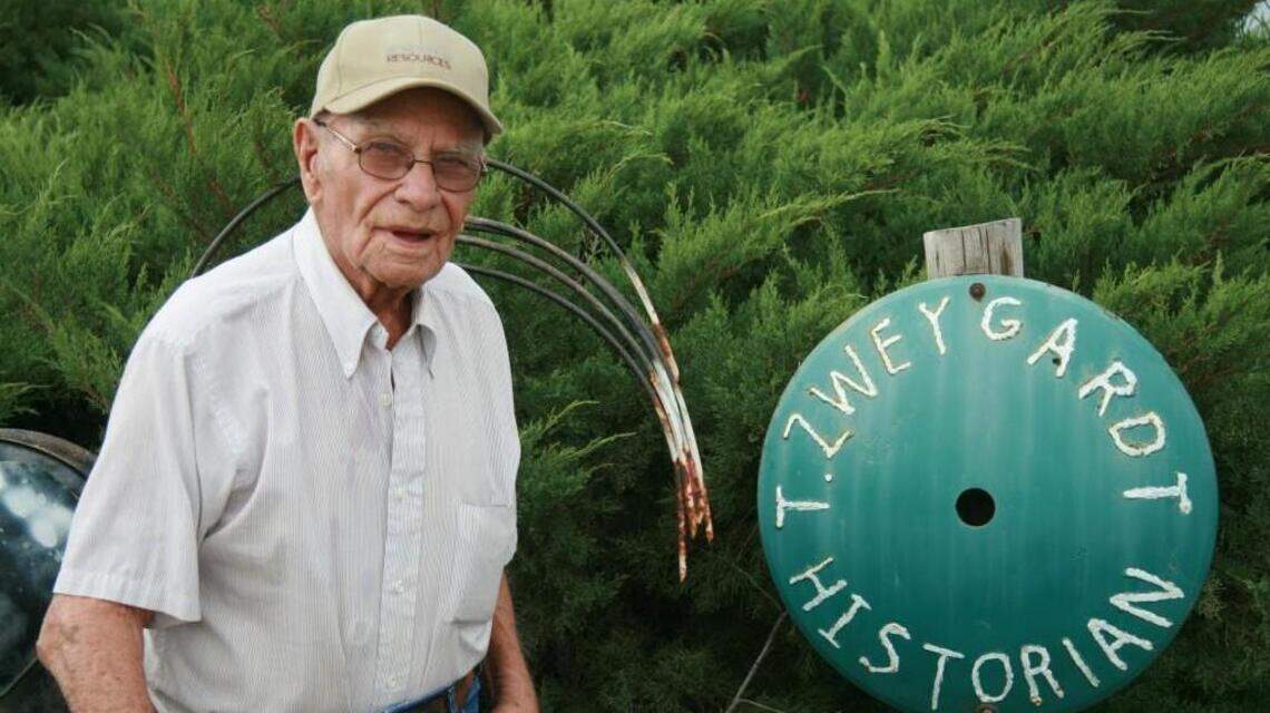 Artist, historian who loved the Arikaree Breaks dies at 101