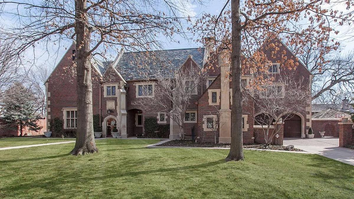 
The R.D.W. Clapp House at 320 N. Belmont was chosen as the 2105 Symphony Showhouse, but tours of the house have been postponed twice.
