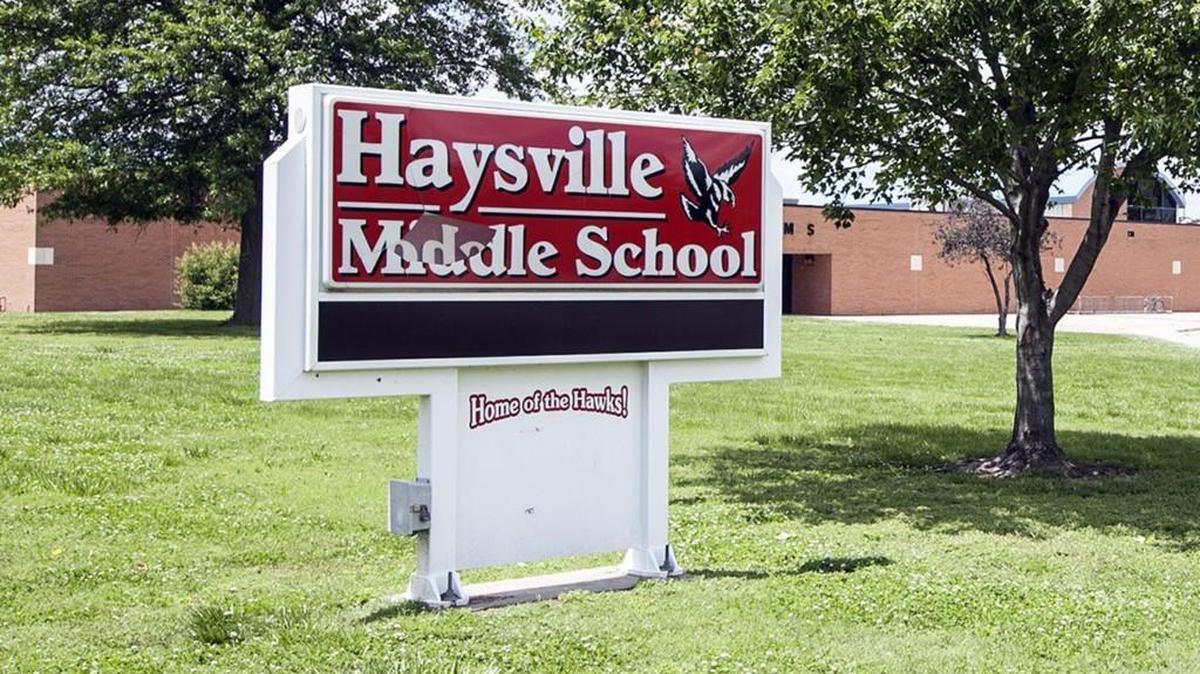 Haysville Middle School (May 18, 2016)
