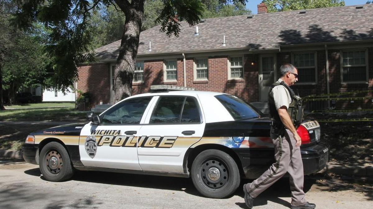 
A Wichita police officer was on the scene Thursday in front of the apartment building in the 2100 block of South Hydraulic.
