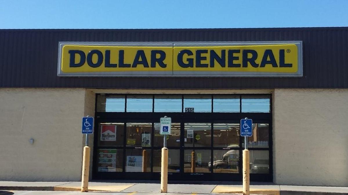 A Dollar General in Wichita