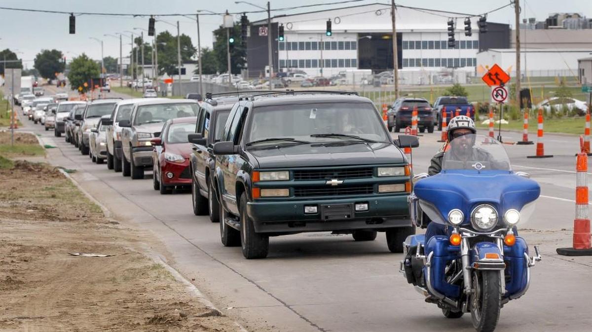 An Eagle file photo shows cars waiting to get through the intersection of Webb and Kellogg.