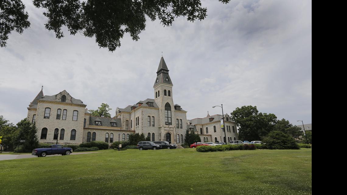 
Anderson Hall on the Kansas State University campus (June 14, 2013)
