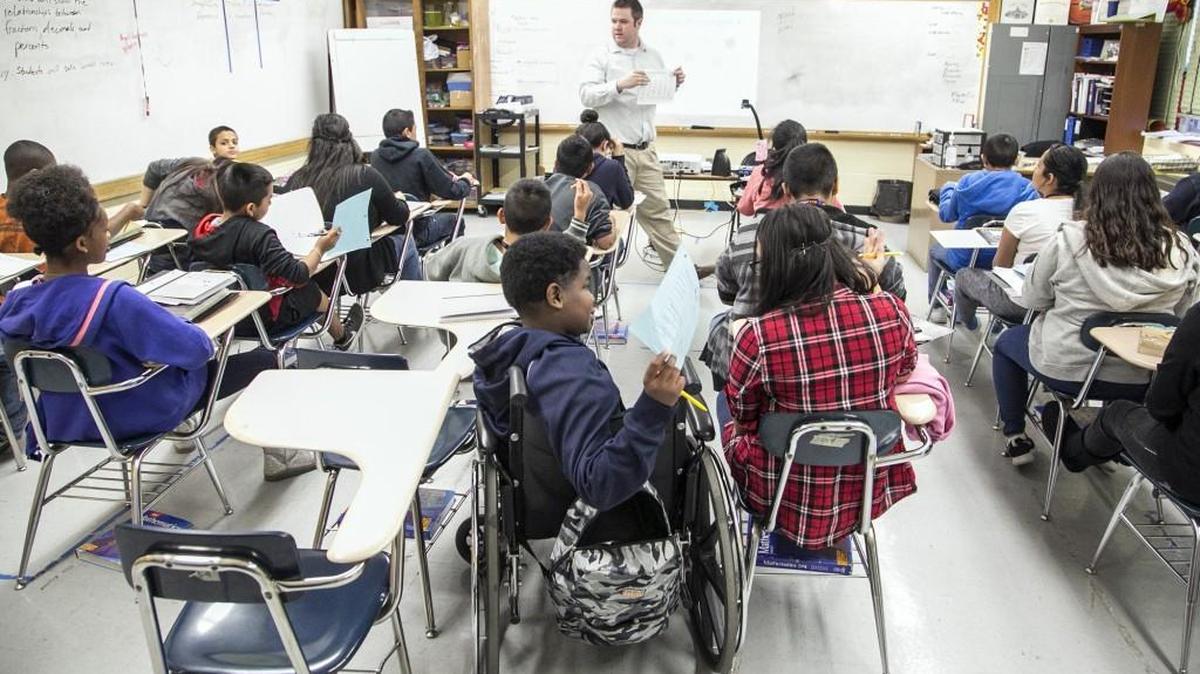 Pleasant Valley Elementary School (Dec. 3, 2014)