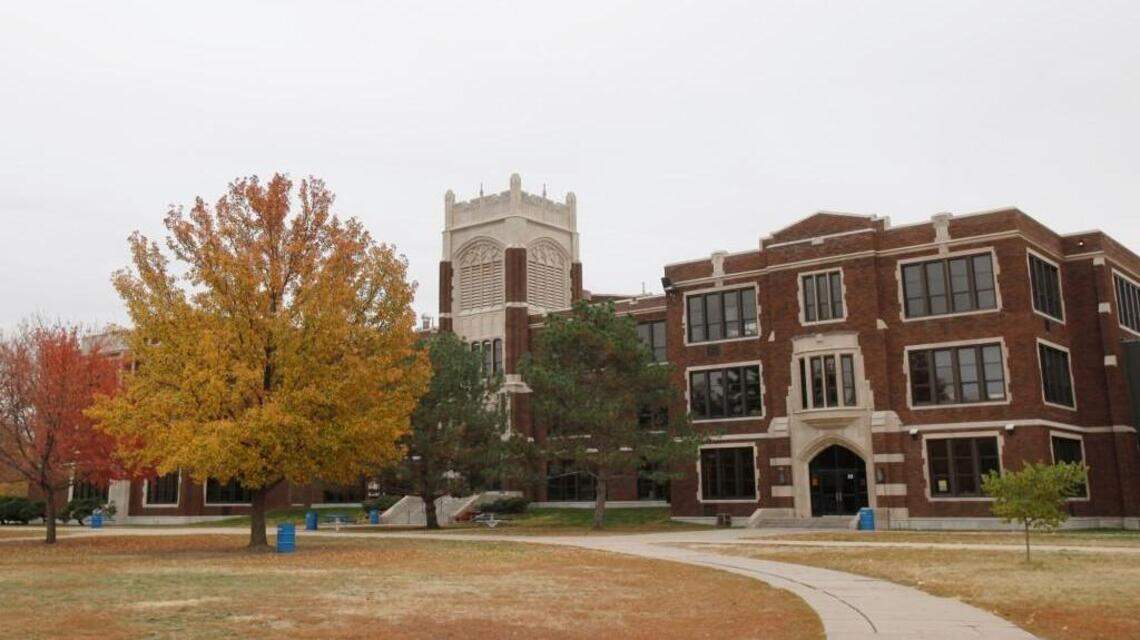 Kansas school closures launch mass homeschool experiment