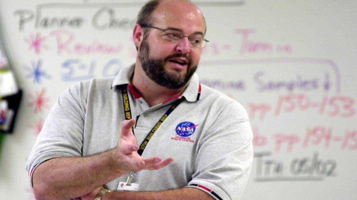 
Randy Mousley, the outgoing president of the United Teachers of Wichita, says he understands frustrations are high over a lack of details about a tentative contract agreement. 
