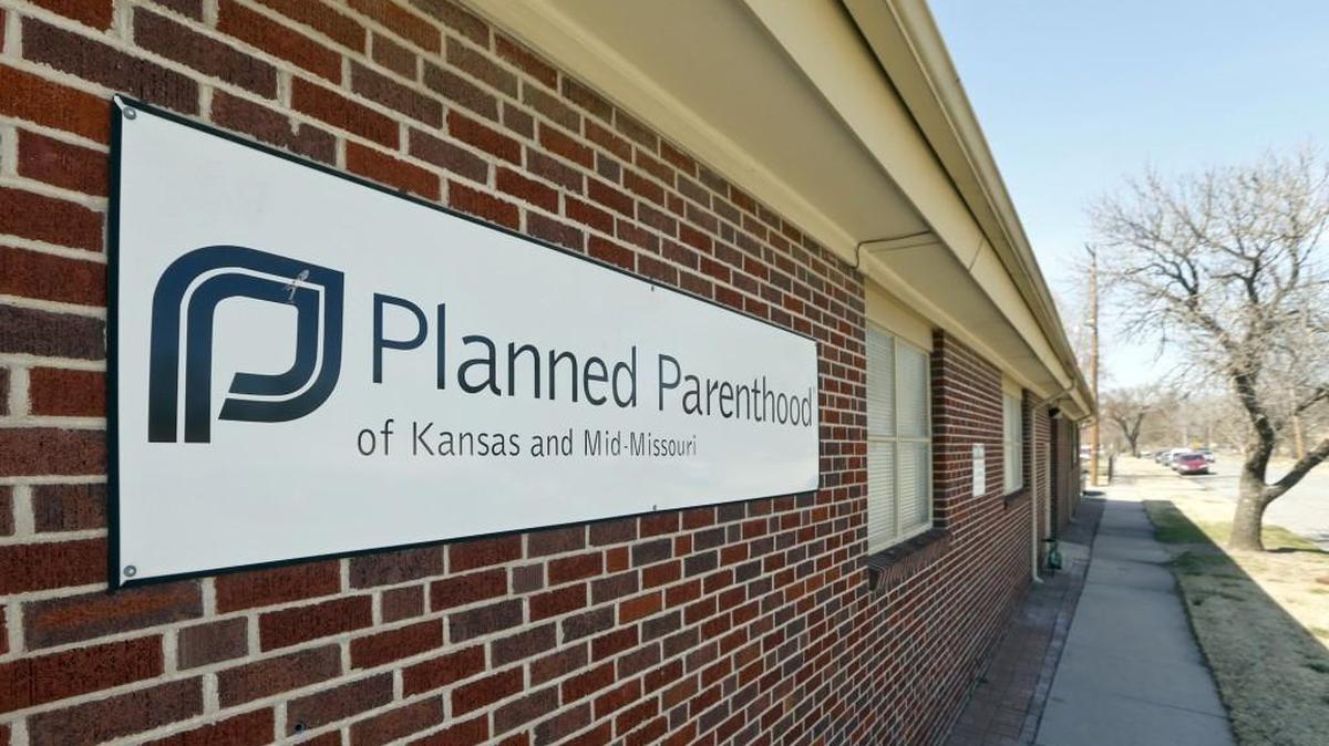 Planned Parenthood of Kansas and Mid-Missouri (April 25, 2014)