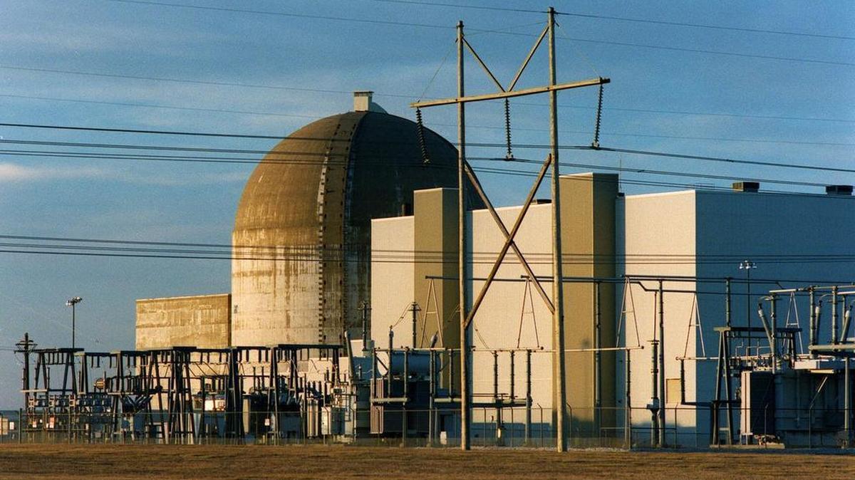 
Most of Westar’s requested rate increase is to pay for required environmental upgrades at the La Cygne coal power plant and the cost of extending the life of the Wolf Creek nuclear power plant in Coffey County.
