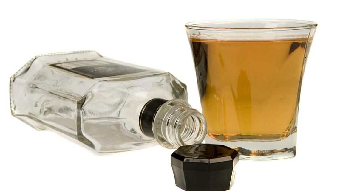 Bugs around bar, sauce on floor, old food, filth at Wichita restaurants