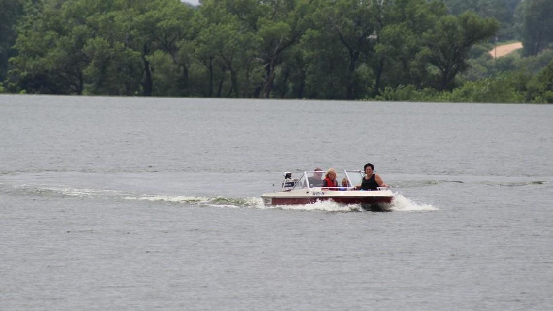 Like to hunt? Miss lake season? Wichita’s big boat, hunting show is this weekend