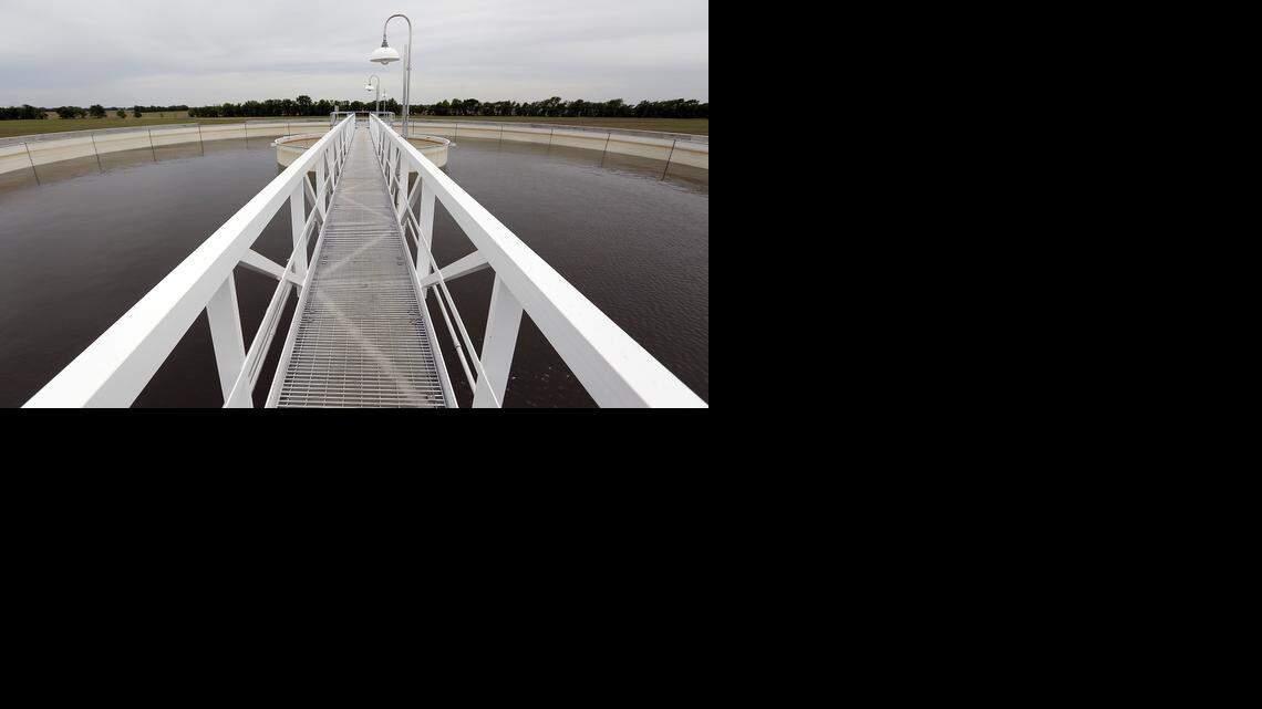 
The pre-sedimentation basin at the river inlet station of the Equus Beds Aquifer Storage and Recovery Project between Bentley and Sedgwick. Key information in a new U.S. Geological Survey report showed that a salt-water plume headed for Wichita’s well field had traveled one mile in 18 years, from 1990 to 2008. The plume is still a mile away from the well field, and it moves about one foot per day, according to the report.

