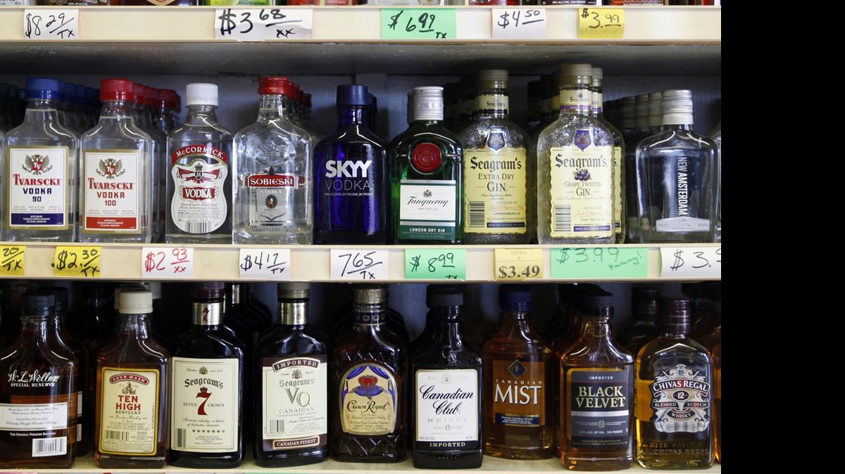 
In an effort to jump-start a stalled proposal to expand alcoholic beverage sales in grocery, big-box and convenience stores, a House committee narrowly approved a bill to let counties vote on it.
