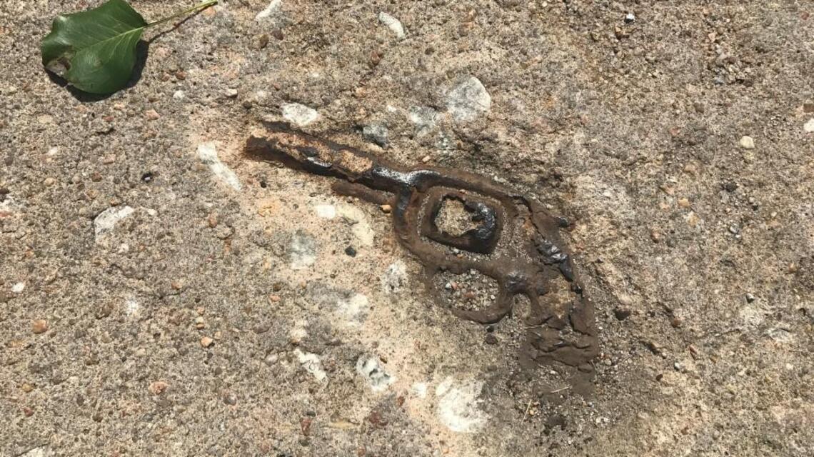 Today in weird Wichita: What is this gun and how did it get here?