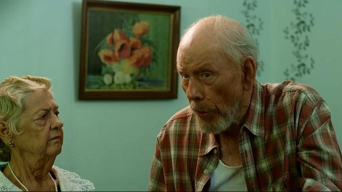 Actress Kay Epperson with Rance Howard during a scene in the “Home on the Range” movie.